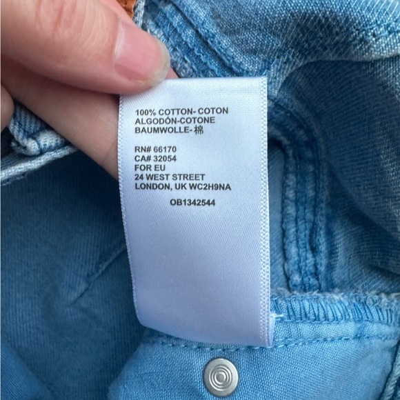 BDG URBAN OUTFITTERS LIGHT BLUE CURVED FIT JEANS - 28 - Picture 13 of 16